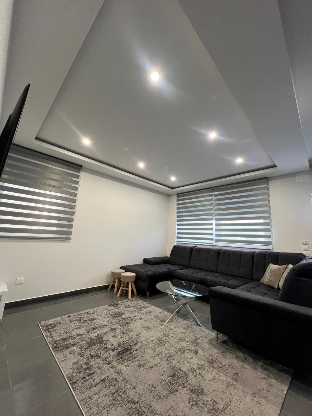 Apartment Spacious And Modern Loft With Balneo Space